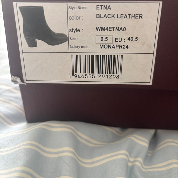 Bruno Magli Etna Bootie - Picture 4 of 6